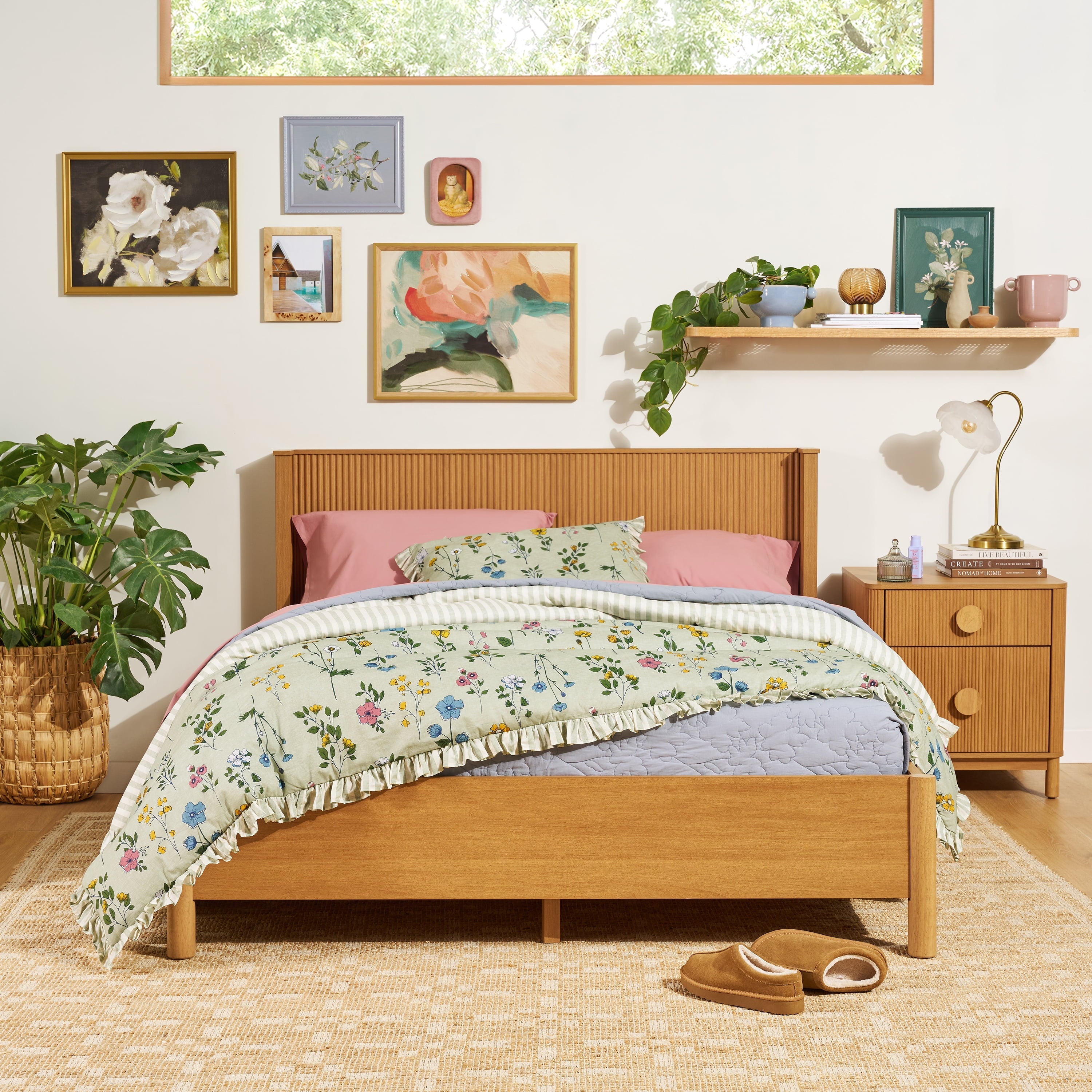 Luxurious Quilted 100% Cotton Botanical 3-Piece Sage Green Comforter Set, Full/Queen - Hypoallergenic Ultra-Fluffy Quilt for Winter Detail