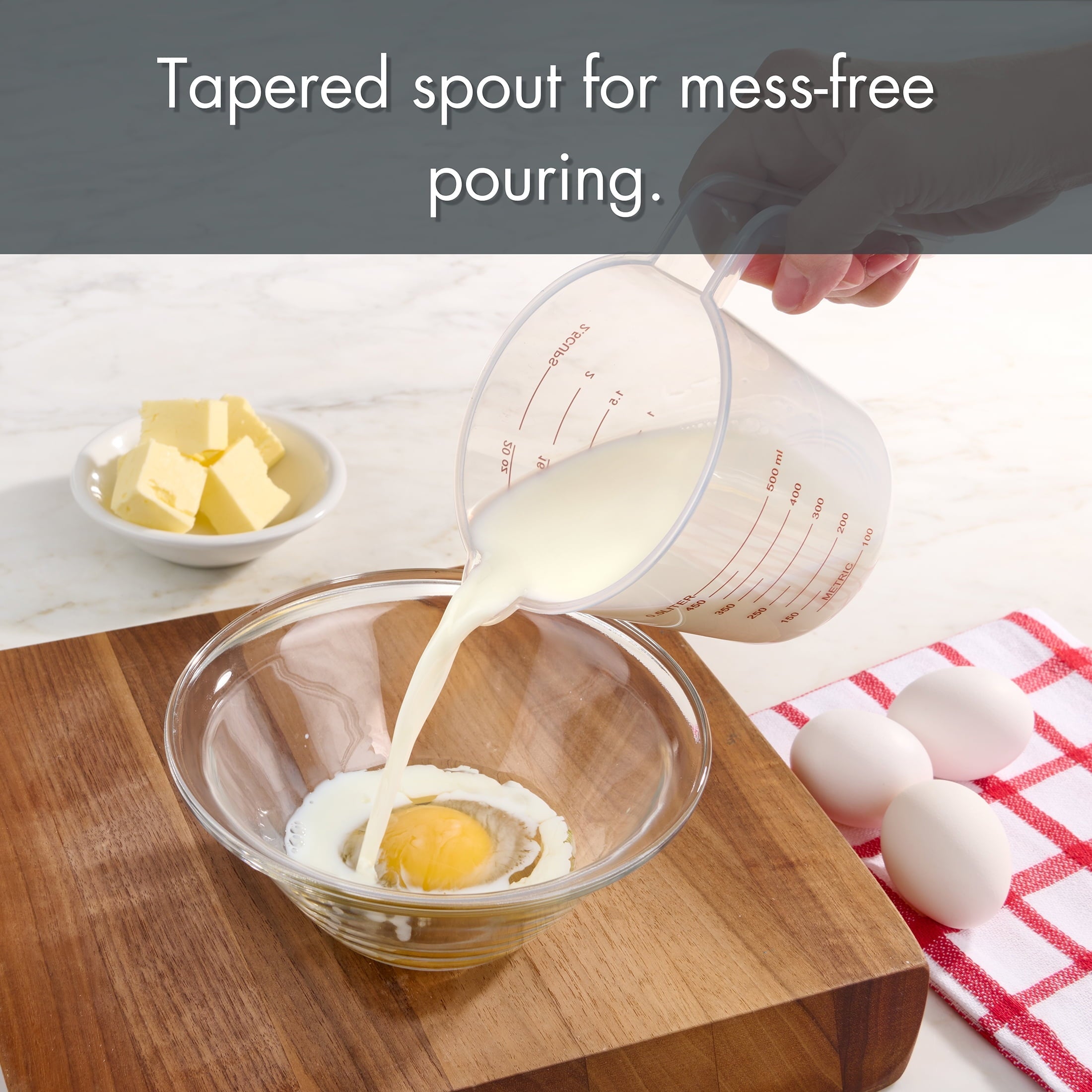 Ergonomic Manual 3-Piece Tapered Spout Nesting Plastic Measuring Cups Set, Clear - Premium Stainless Steel Garlic Presser & Peeler Detail