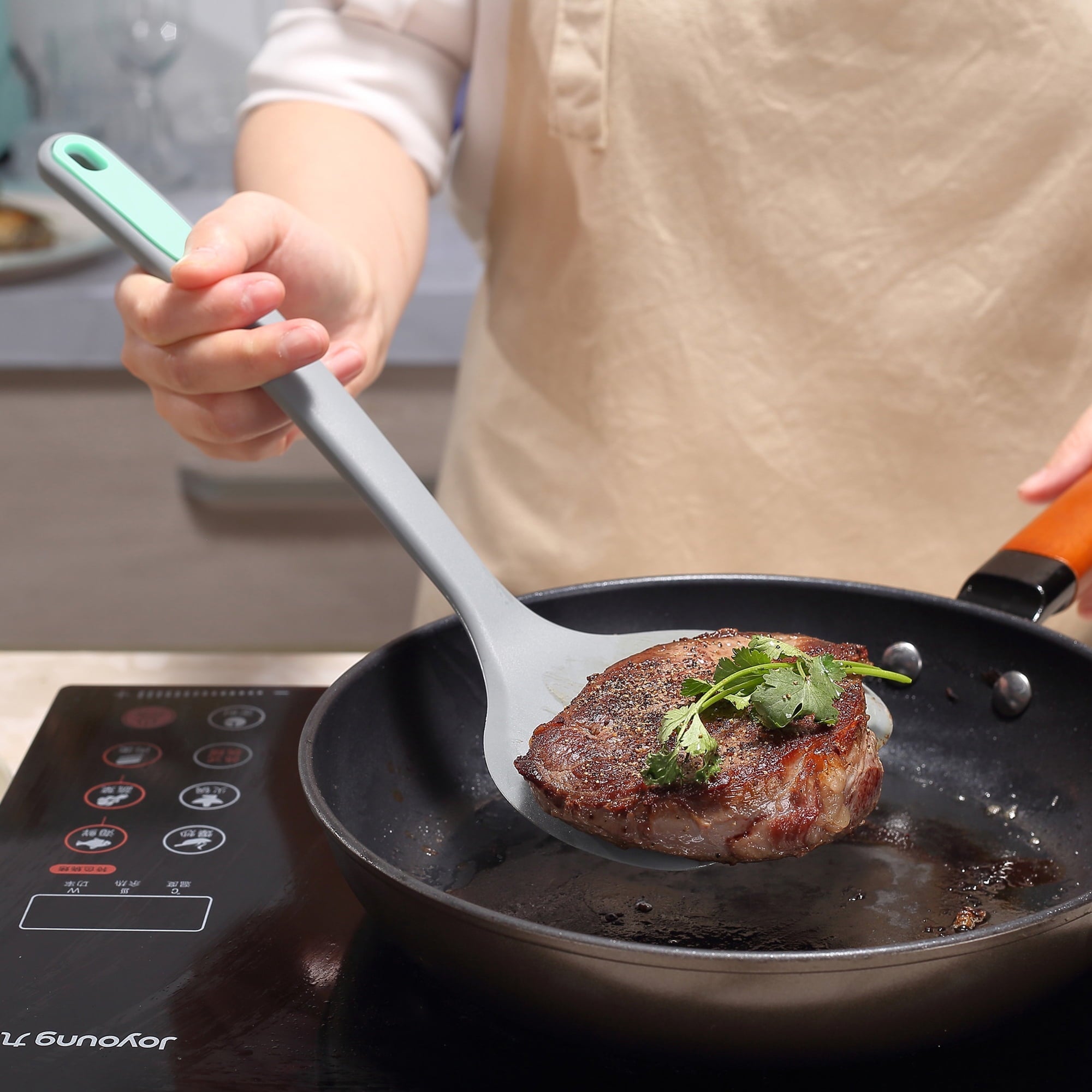 Chef-Quality 5 Pieces Silicone Spatula Set, Non-Stick Silicone Turner Spatulas, Heat Resistance Cooking Utensils, Fli... - Professional Kitchen Tool for Culinary Enthusiasts Detail