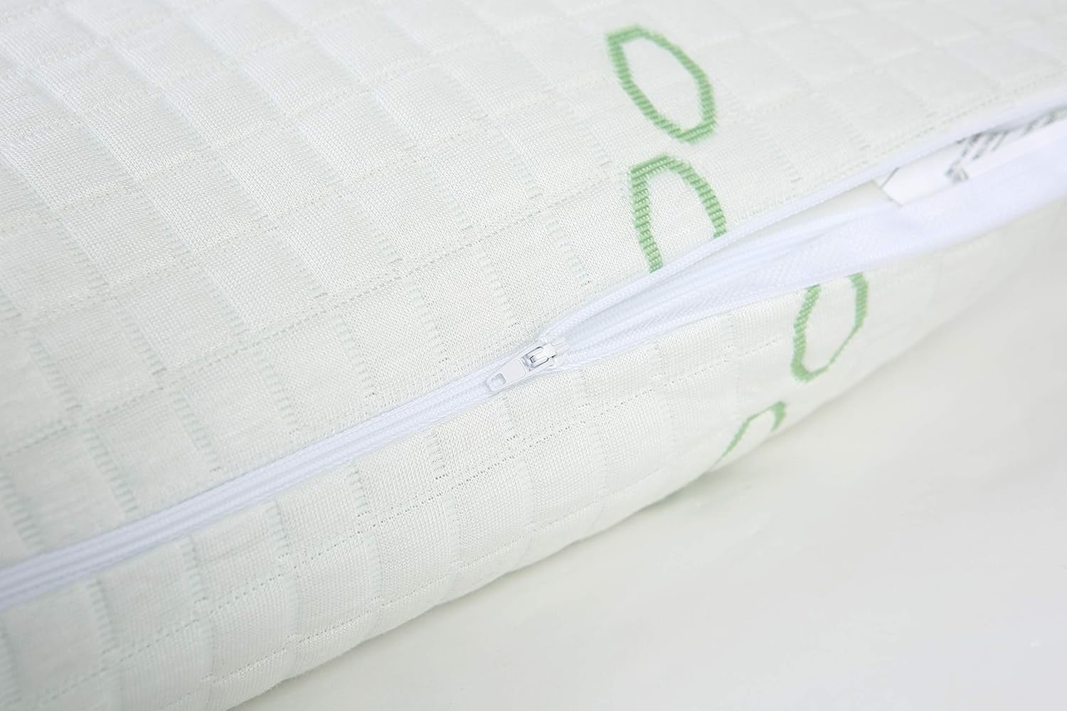 Orthopedic Support Queen Size Bamboo Pillow, Memory Foam Bed Pillows with Washable Pillowcases, Queen - Ergonomic Memory Foam Pillow for Neck Pain Support Detail
