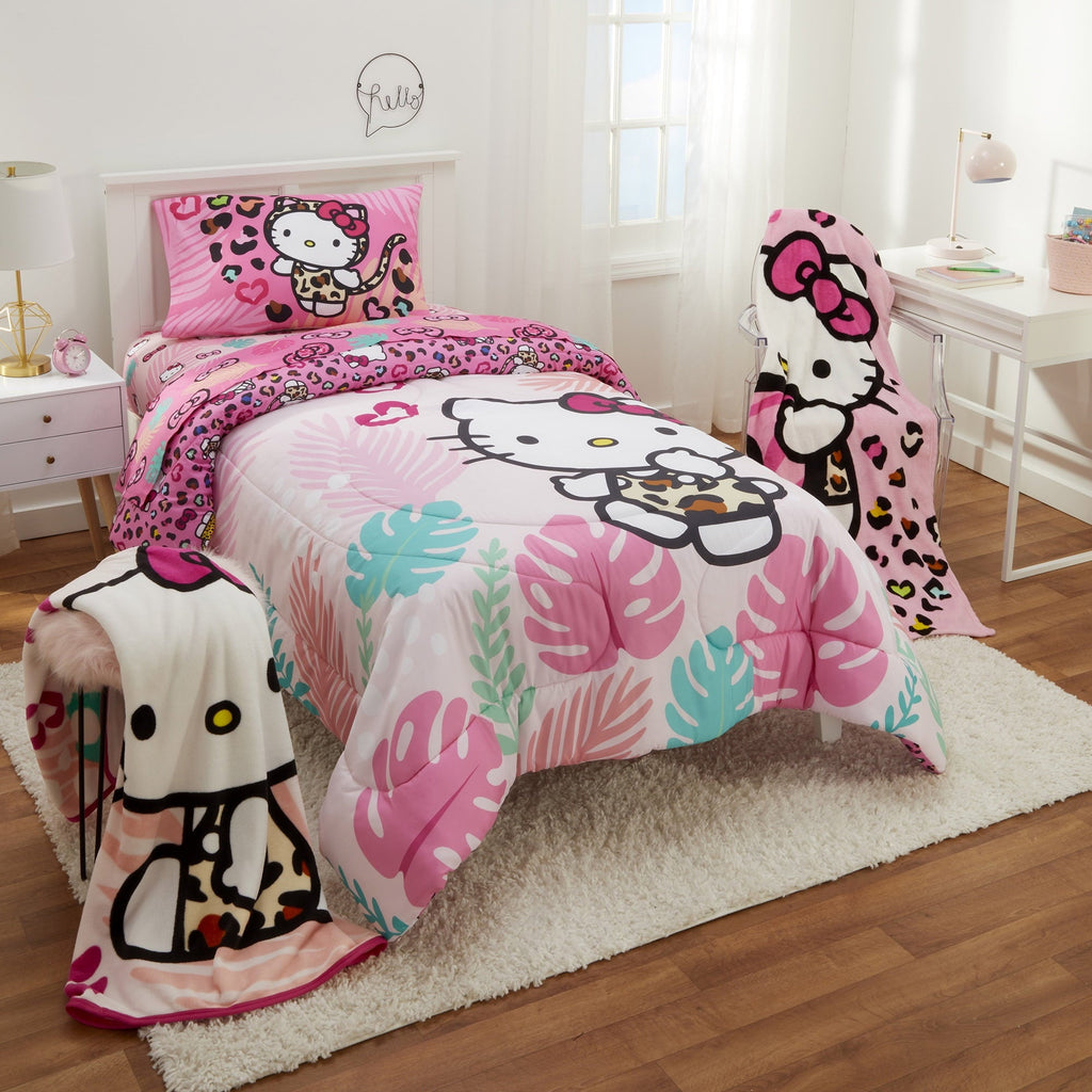 Lightweight Warm Kids Pink White Print Fleece Throw Blanket, 46 x 60 - Luxury Knitted Decorative Throw Blanket with Fringes Detail