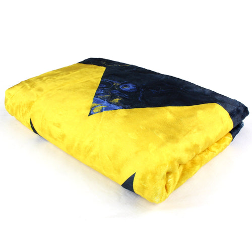 Cozy Fleece Michigan Wolverines Sublimated Soft Throw Blanket, 42" x 60" - Cozy Fleece Throw Blanket for Couch & Bed Detail