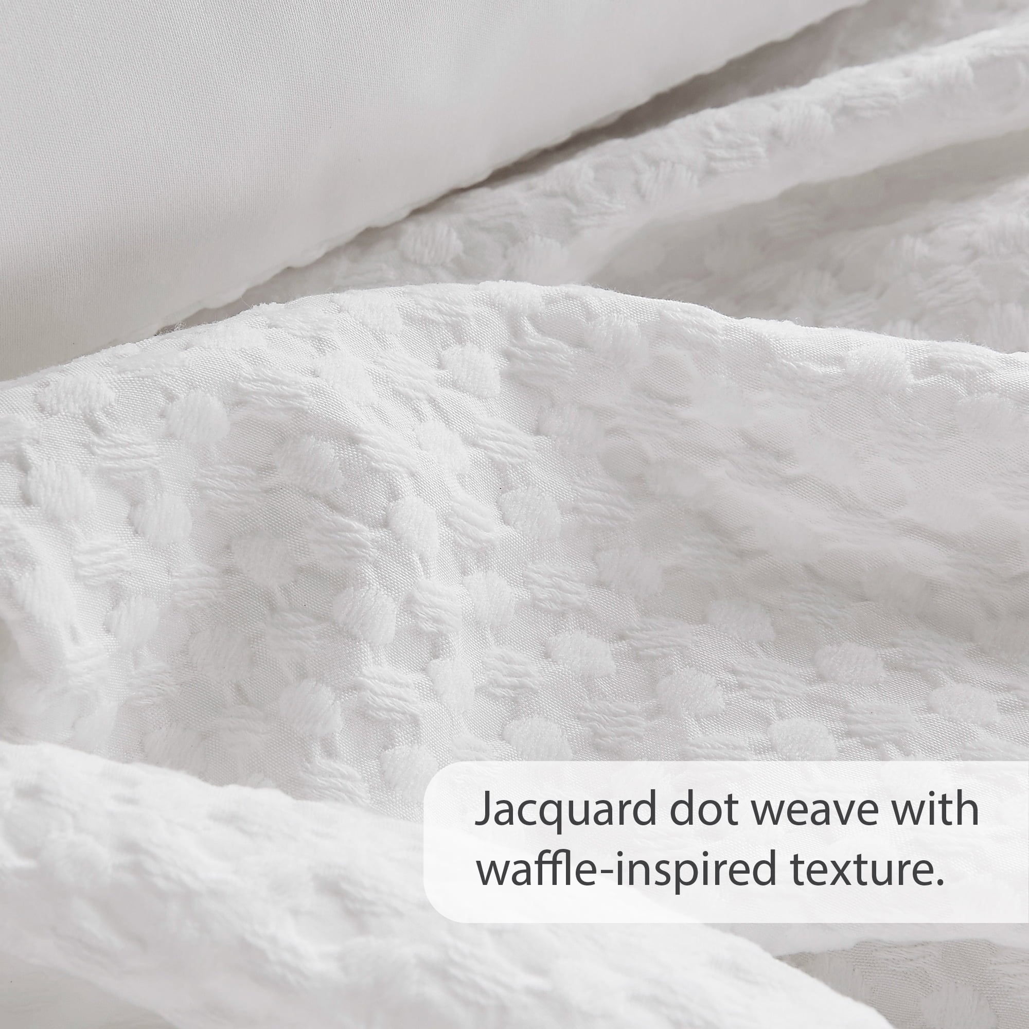 Luxurious Quilted Comforter Sets Twin/Twin-XL, 2 Piece Soft Bedding Sets, Off-White Comforter Bed Set with Pillow Shams - Hypoallergenic Ultra-Fluffy Quilt for Winter Detail