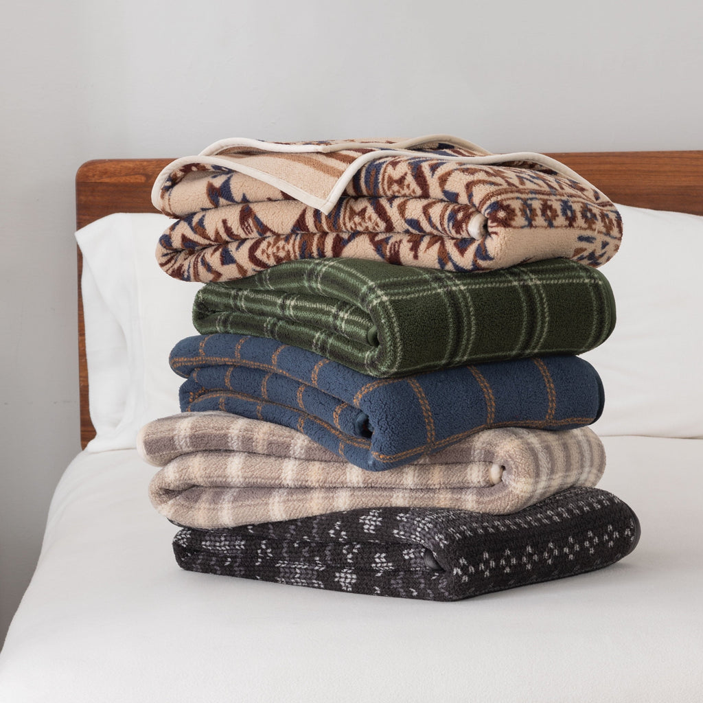 Decorative Knitted Berkshire Life Reversible Printed Hampshire Soft Throw Blanket, Glacier Fair Isle - Cozy Fleece Throw Blanket for Couch & Bed Detail