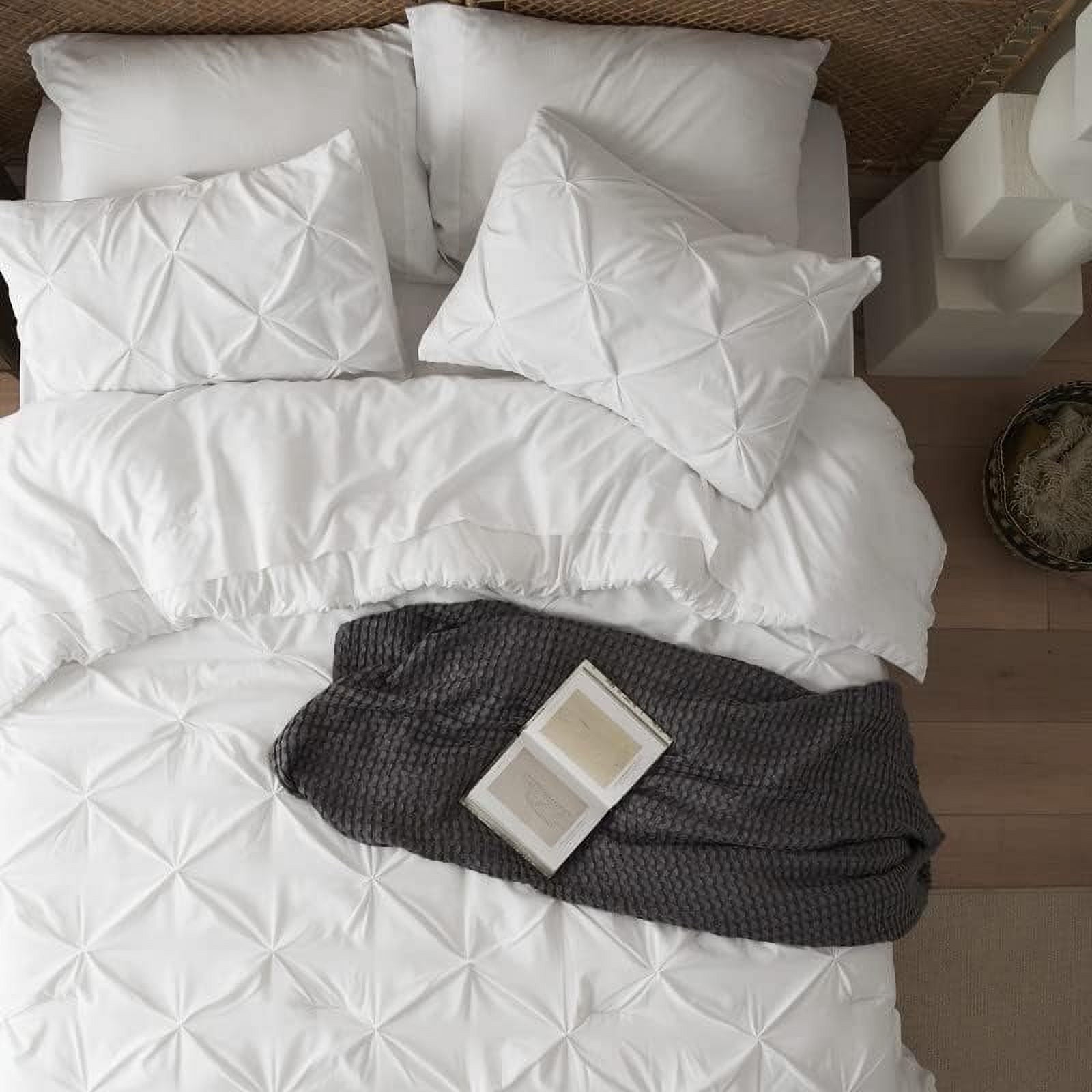 Heavyweight Warmth White Queen Comforter Set- 7 Pieces Pintuck Bedding Set with Comforters, Sheets, Pillowcases & Shams - Luxurious Quilted Duvet Cover Set Detail