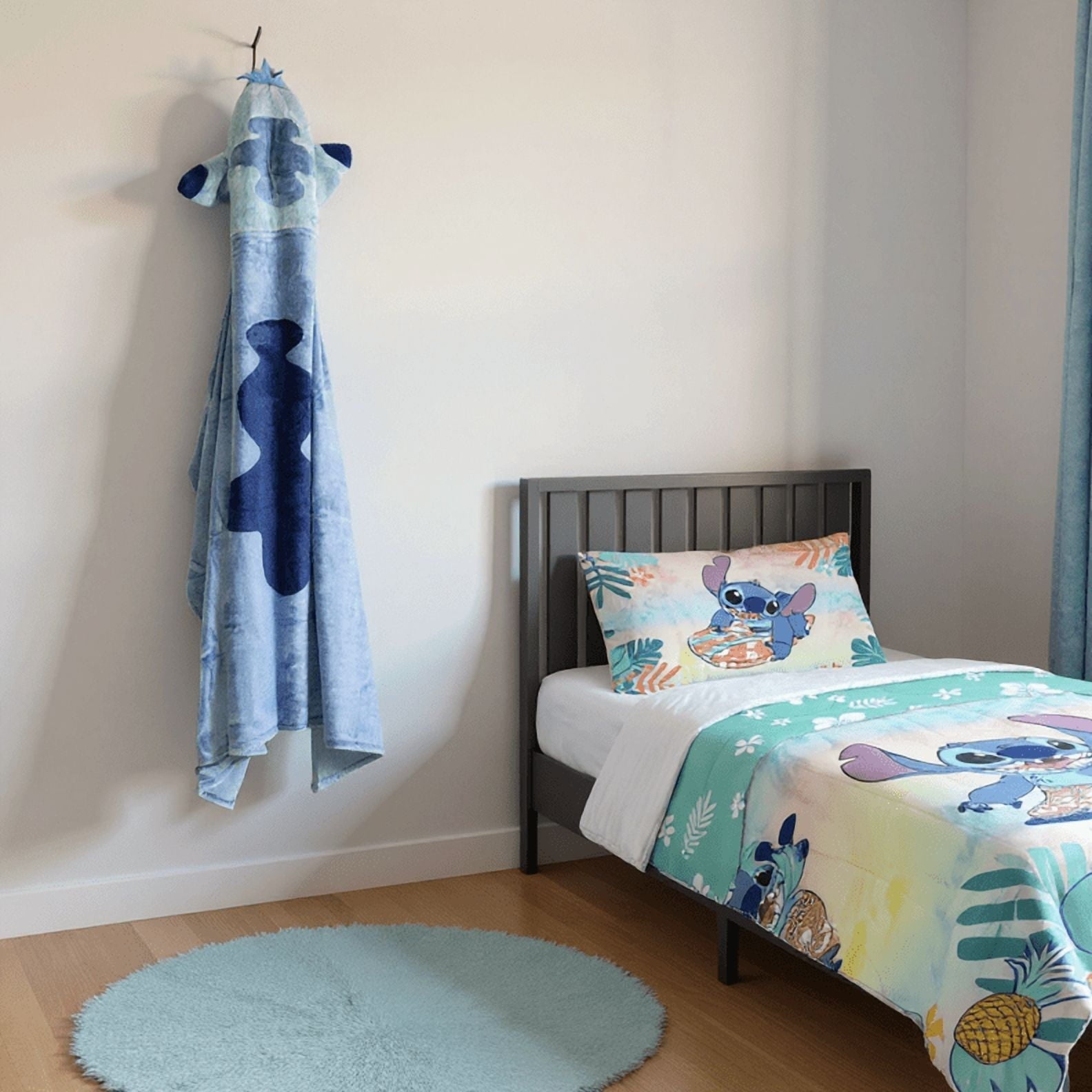 Super Soft Flannel Stitch Kids Hooded Silk Touch Throw Blanket, Polyester Faux Fur, Blue, 54" x 40" - Cozy Fleece Throw Blanket for Couch & Bed Detail