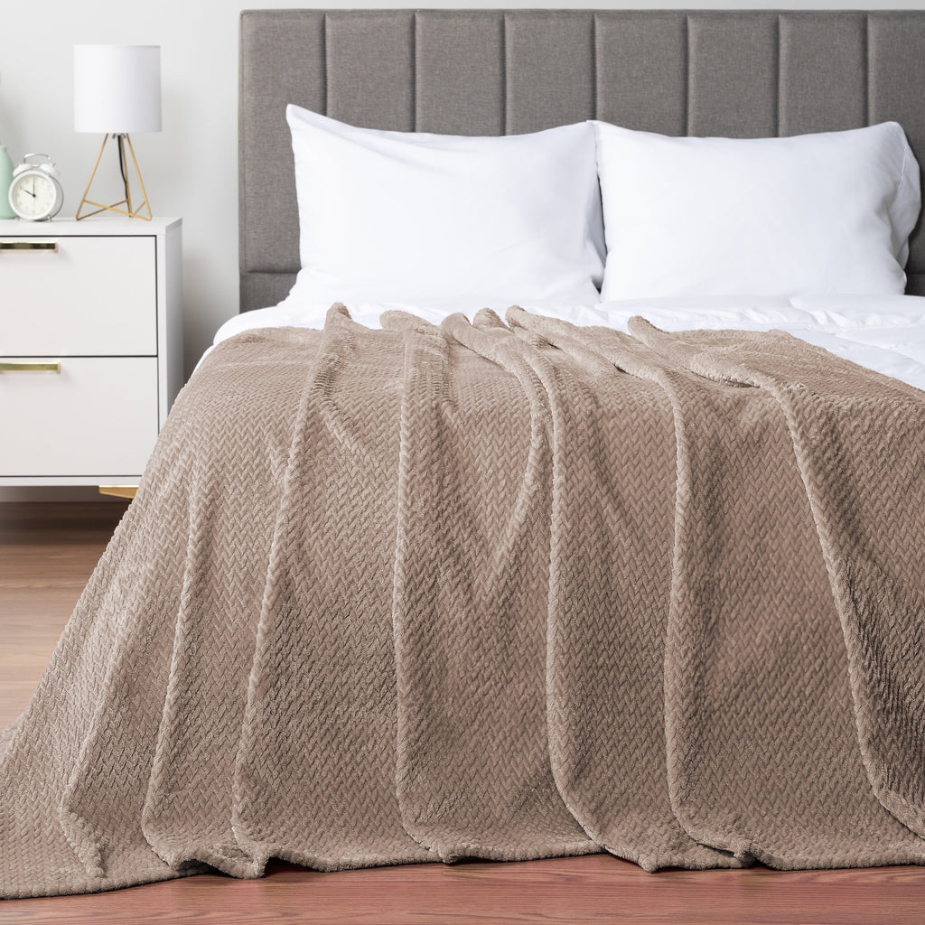 Cozy Fleece Soft Fleece Taupe Tan Throw Blanket for Couch, Lightweight Plush Warm Blankets for Bed, Fuzzy Cozy Flannel Blanket Th... - Cozy Fleece Throw Blanket for Couch & Bed Detail