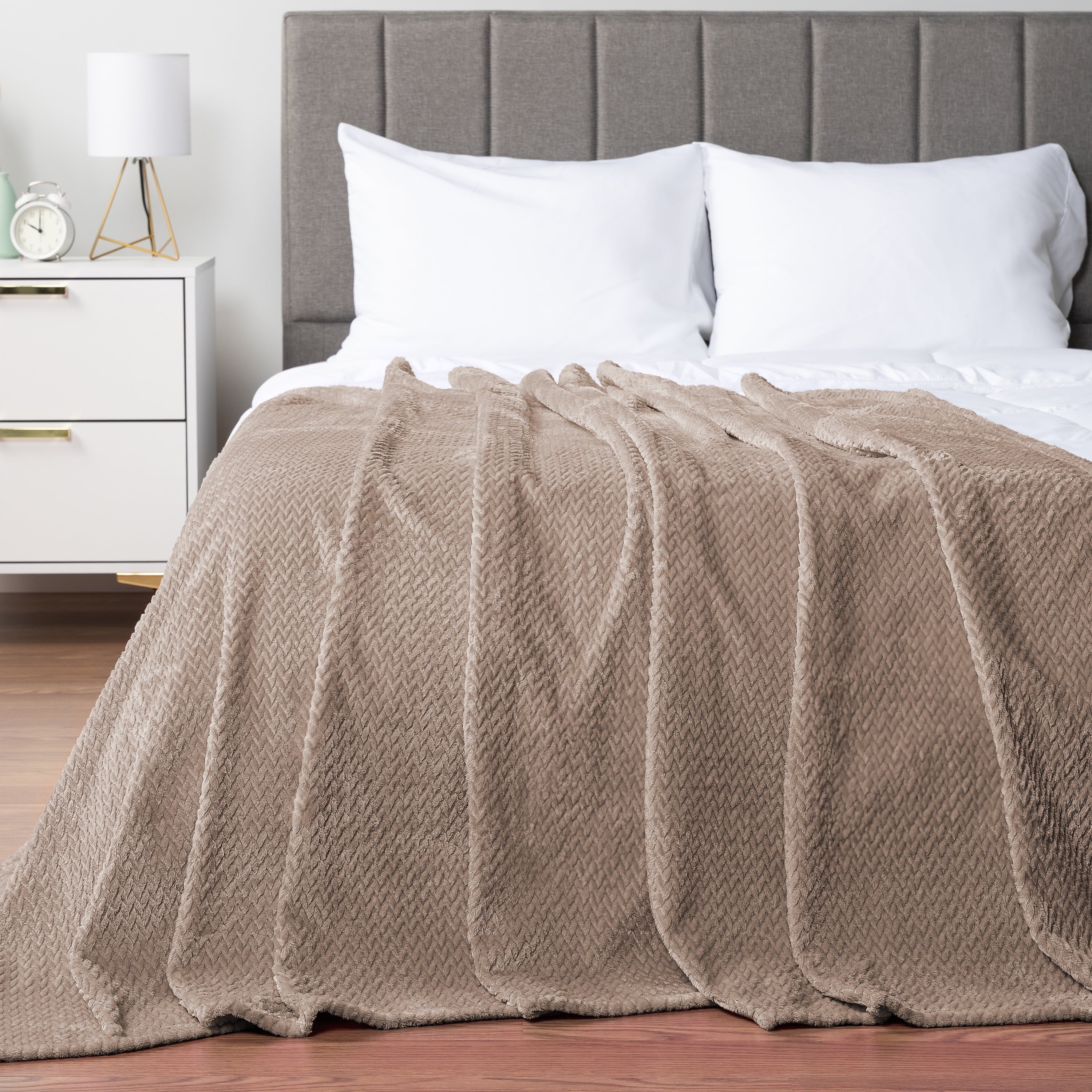 Cozy Fleece Soft Fleece Taupe Tan Throw Blanket for Couch, Lightweight Plush Warm Blankets for Bed, Fuzzy Cozy Flannel Blanket Th... - Cozy Fleece Throw Blanket for Couch & Bed Detail