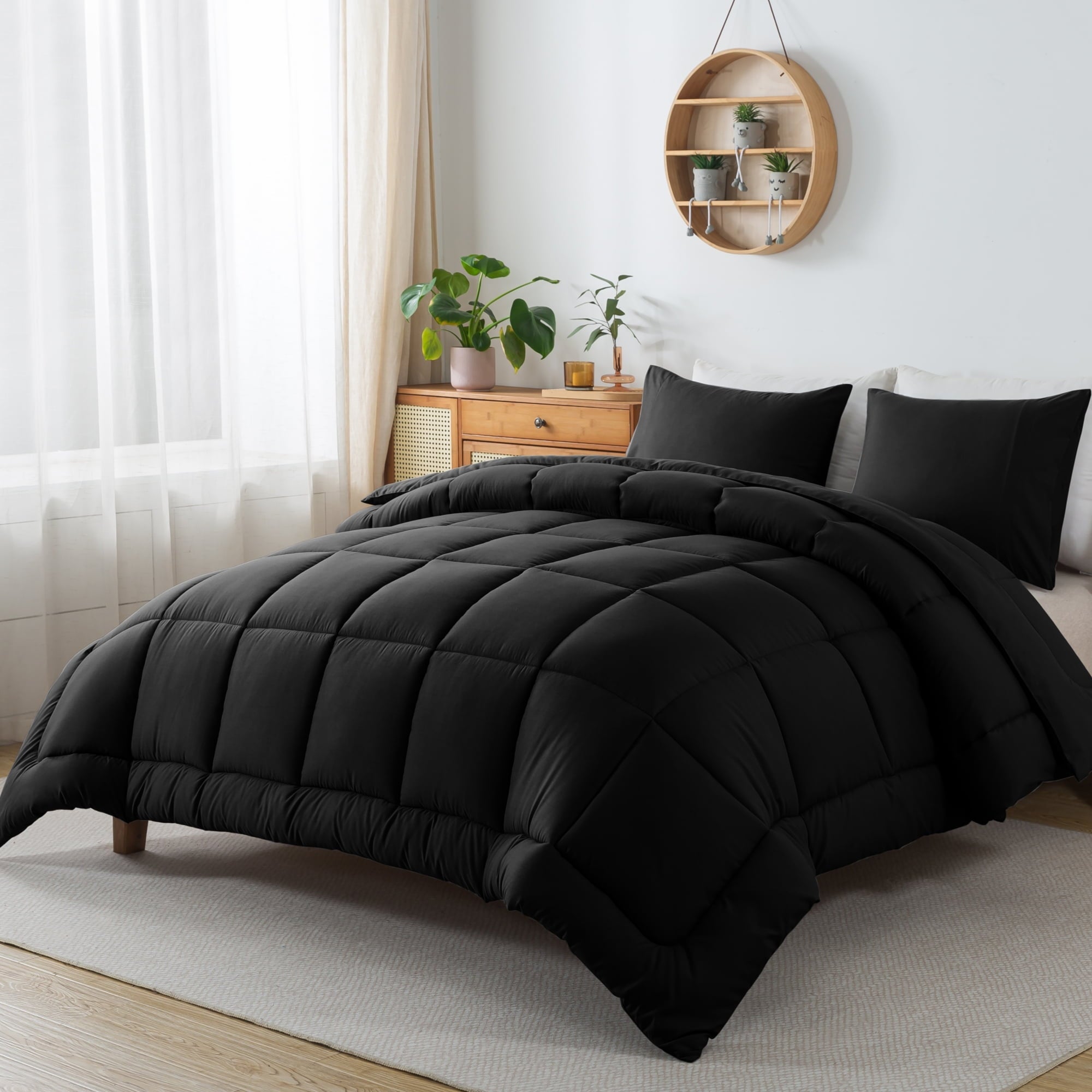 Hypoallergenic Cloud Queen Size 3-Piece All-Season Down Alternative Comforter Set Deep Black (Comforter and Pillowcase Bedding Set / bed i... - All-Season Down Alternative Comforter Insert Detail