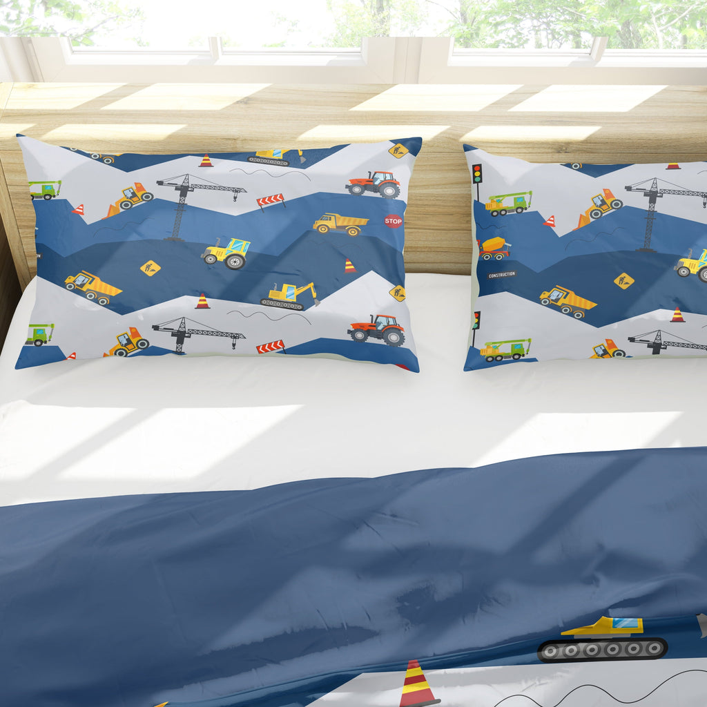 Luxurious Quilted Car Comforter Set Construction Bedding Set for Boys Kids Trucks Comforter Cartoon Car Excavator Tractor Blue 3Pcs Twin - All-Season Down Alternative Comforter Insert Detail