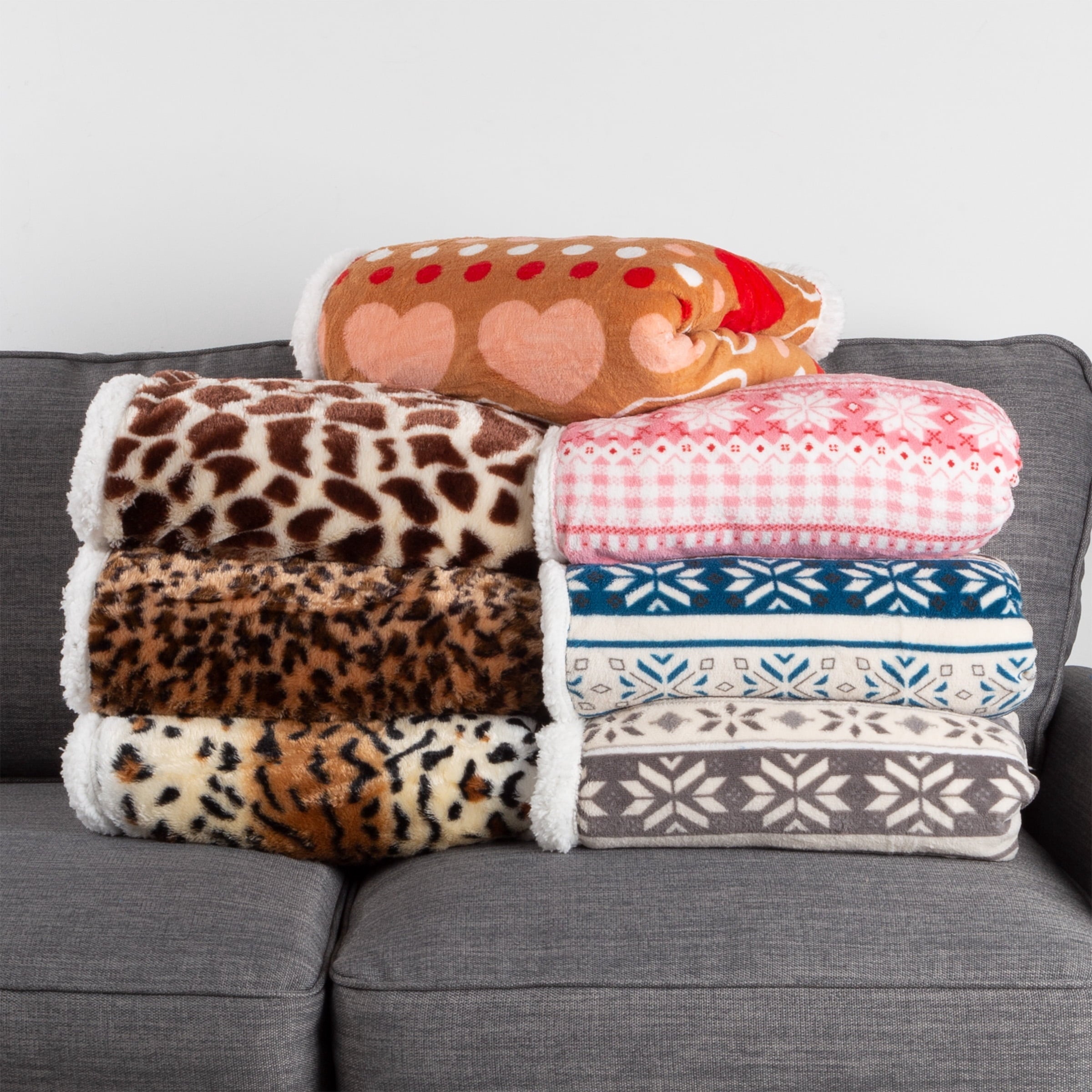 Lightweight Warm 50x60-Inch Machine Washable Fleece Blanket with Snowflakes - Super Soft Reversible Sherpa Flannel Blanket Detail