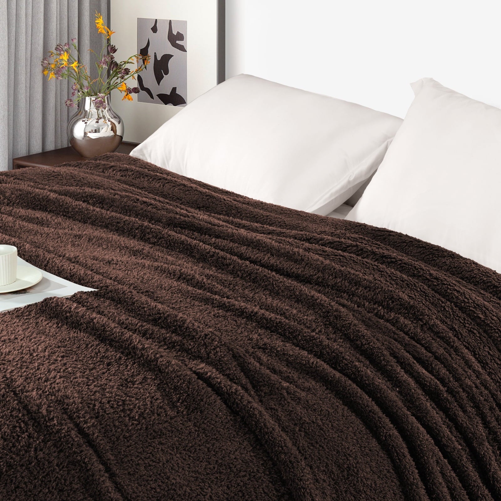 Cozy Fleece Fuzzy Fleece Throw Blanket for Couch Sofa, Lightweight Fluffy Solid Velvet Blanket, 50x60 Inches, Coffee - Lightweight Plush Warm Blanket for All Seasons Detail